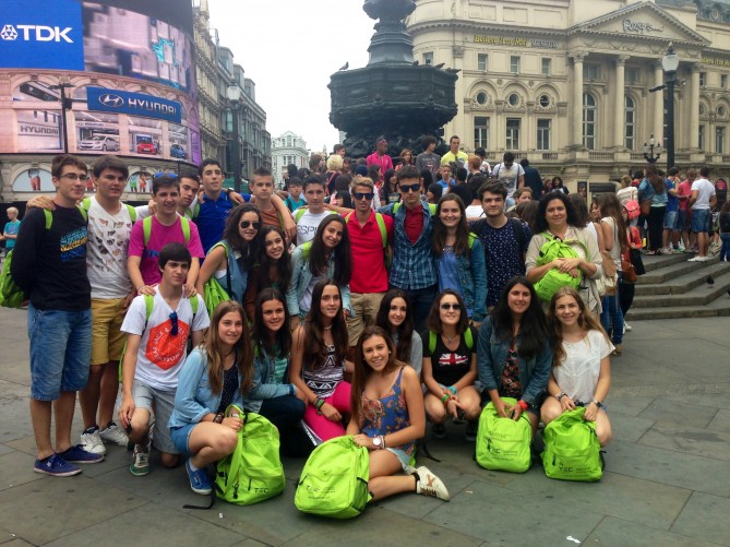 Picadilly Circus